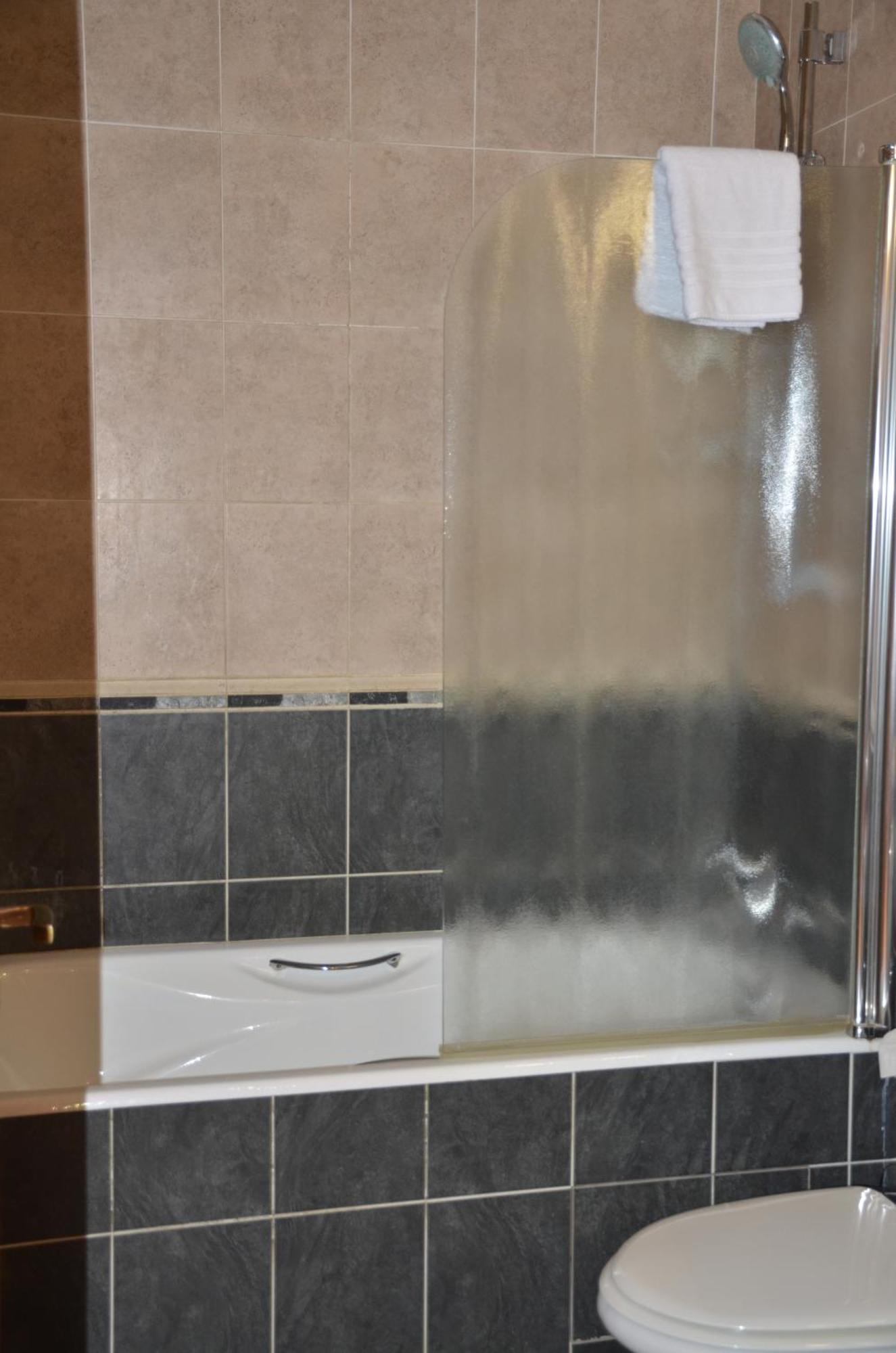 2 Bedroom Apartment, Zygos Centre Block D - By Imh Travel & Tours Daire Pafos