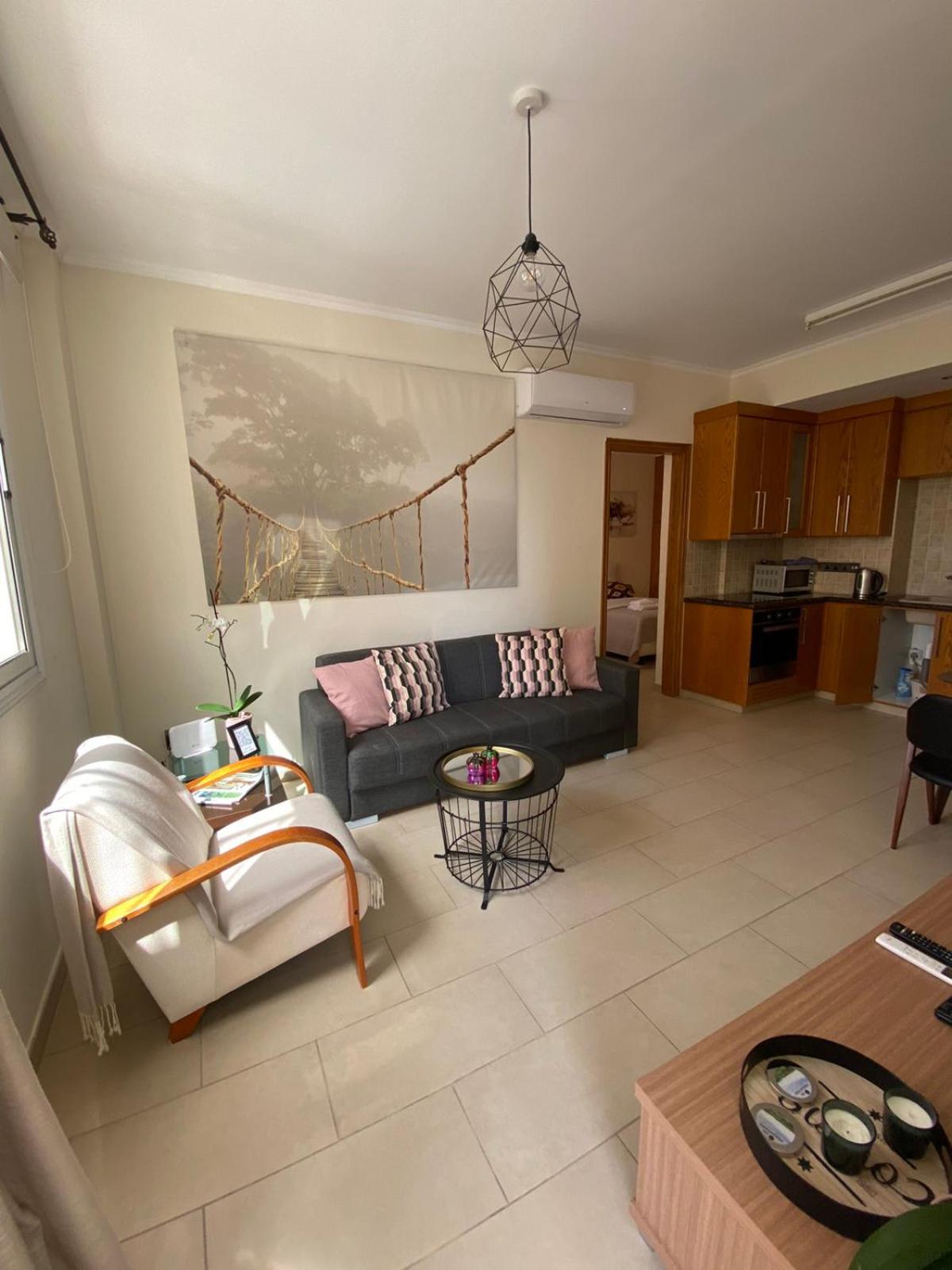 Daire 2 Bedroom Apartment, Zygos Centre Block D - By Imh Travel & Tours *