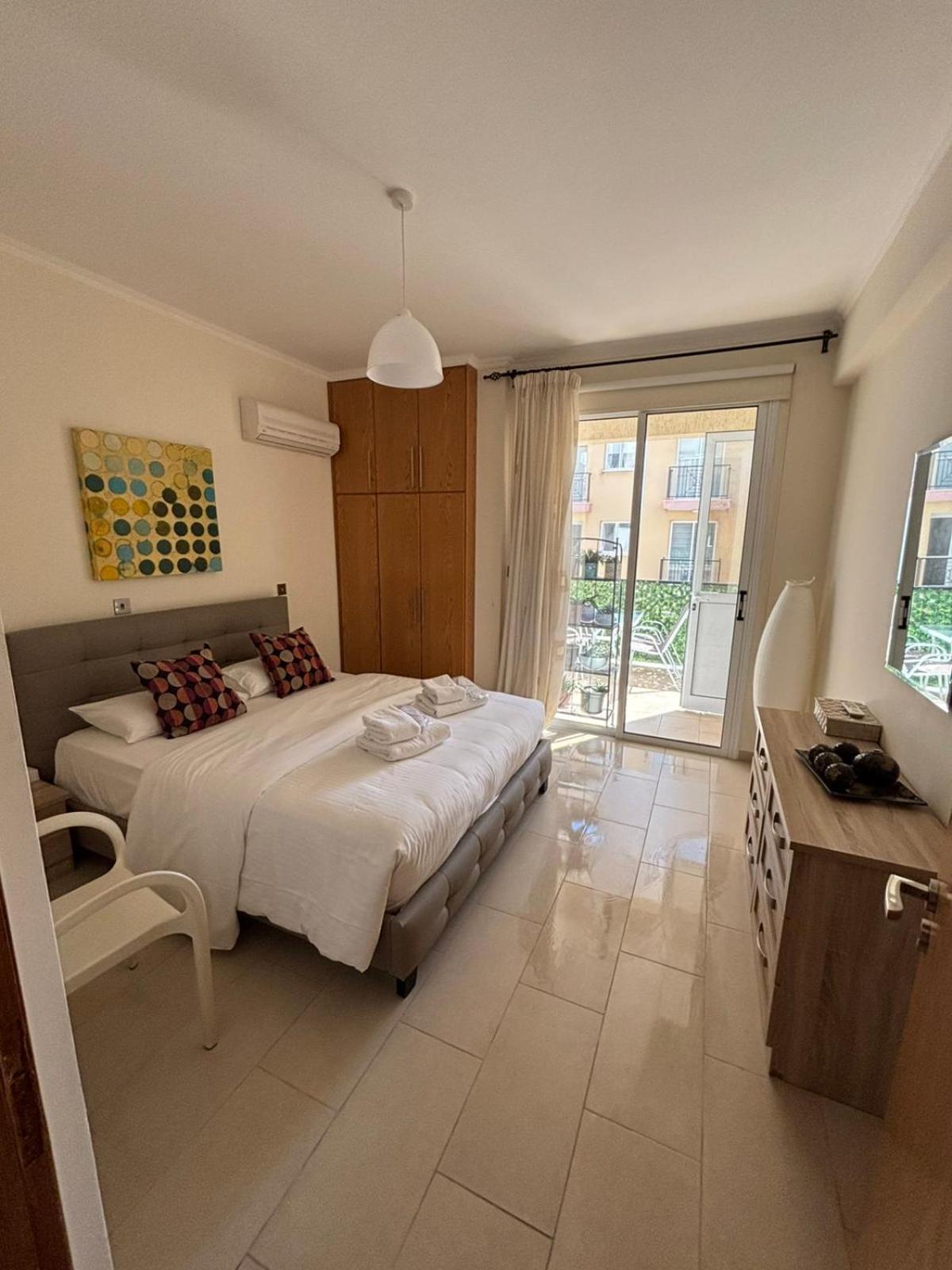 2 Bedroom Apartment, Zygos Centre Block D - By Imh Travel & Tours Daire